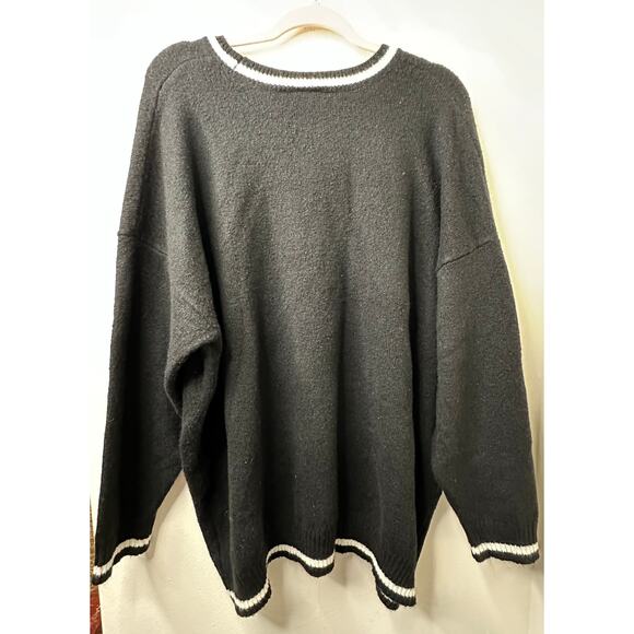 3x Torrid Sweater Black Red Plaid Star Lips Graphic Super Soft Crew Gold Sequin - Picture 7 of 7